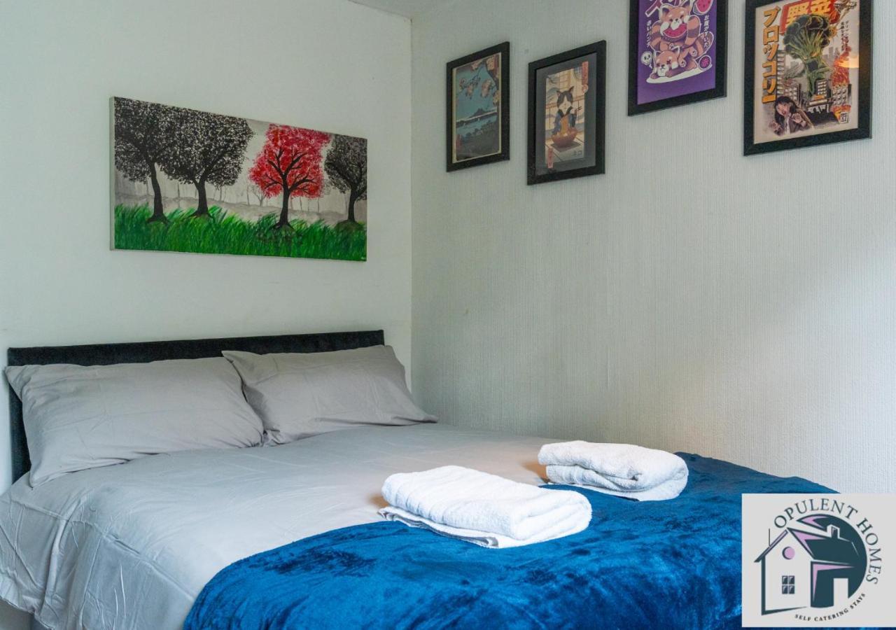 Contractors Pad - 4 Bed Town House - Cent - Free Parking *